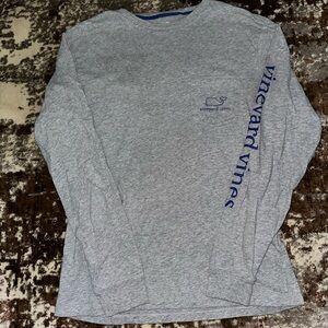 Vineyard Vines Gray Long Sleeve Tee with Navy Sleeve Graphics
